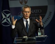 Stoltenberg: Európa biztonsága forog kockán