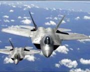 Amerikai F-22-eseket vezényelnek Európába