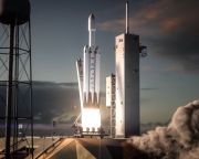 Kipróbálta új hajtóművét a SpaceX