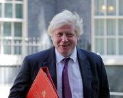 Boris Johnson: a gyarmattá válás felé tartunk