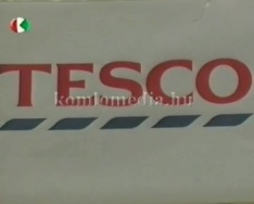 Tesco áruház átadása (Paul Kennedy)